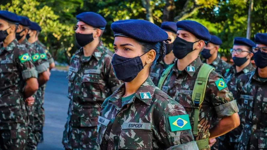 Concurso do Exército Brasileiro 2024 com 1100 vagas